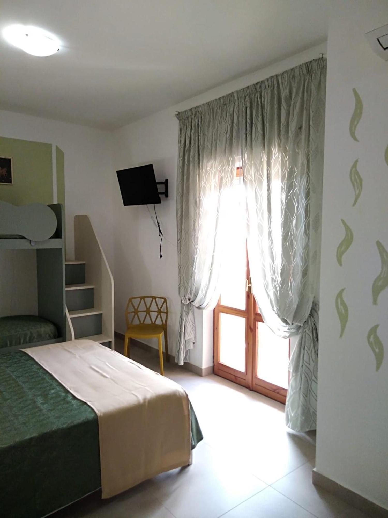 Antares B&B Кариати Екстериор снимка